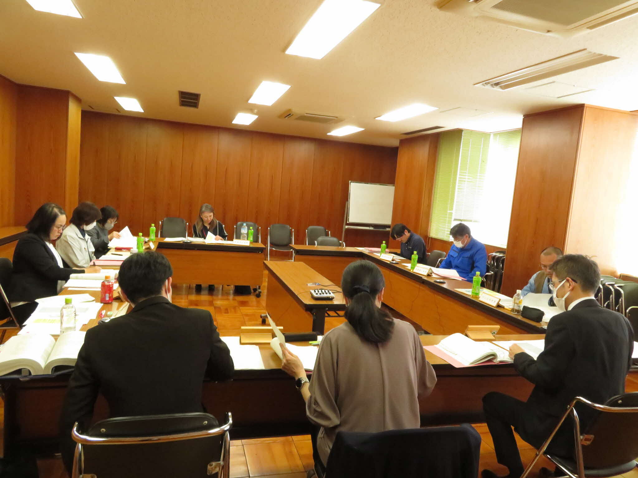 令和７年３月１２日会議開催風景