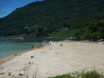 御津漁港の海水浴利用写真