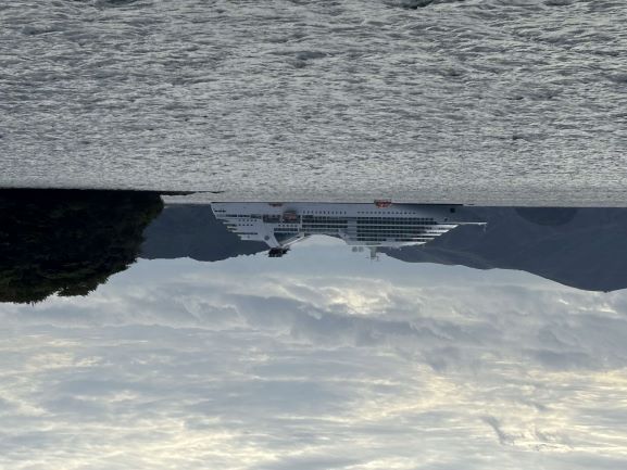 救命ボートで浦郷漁港を行き来5