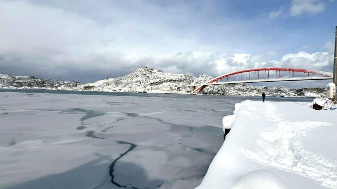 海氷と西郷大橋