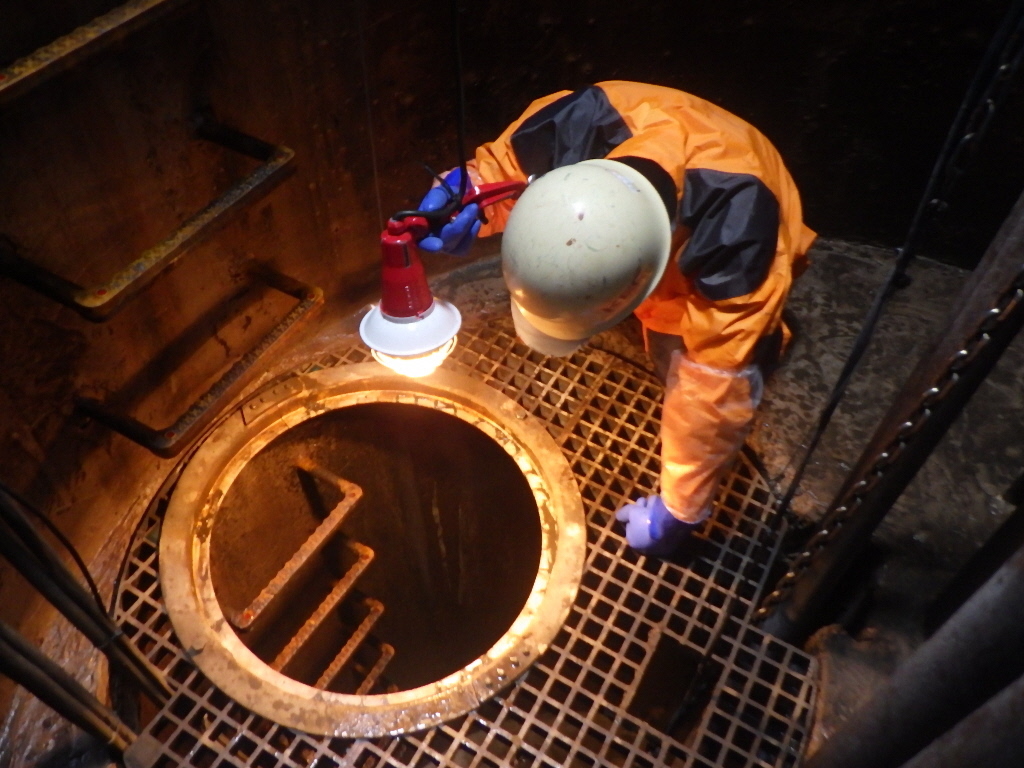 表示水位と実水位の目視確認