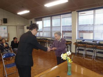 水津さんへ表彰状