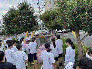 松徳学院中学校の作業風景