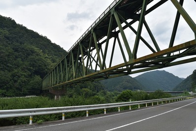 第三江川橋梁