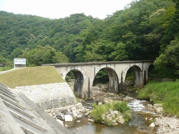 ４連アーチ橋