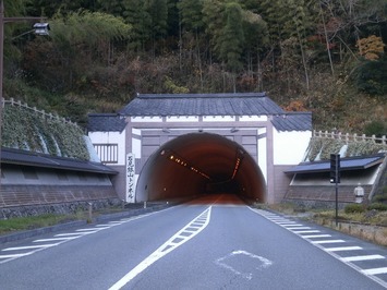 石見銀山トンネル１