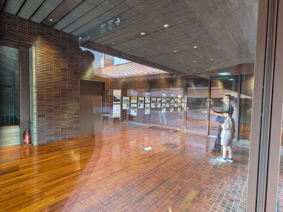 展示４