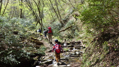 小さな子も登山