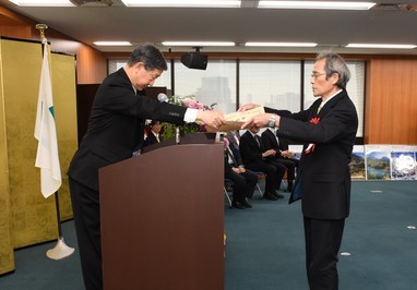 福田充雄氏