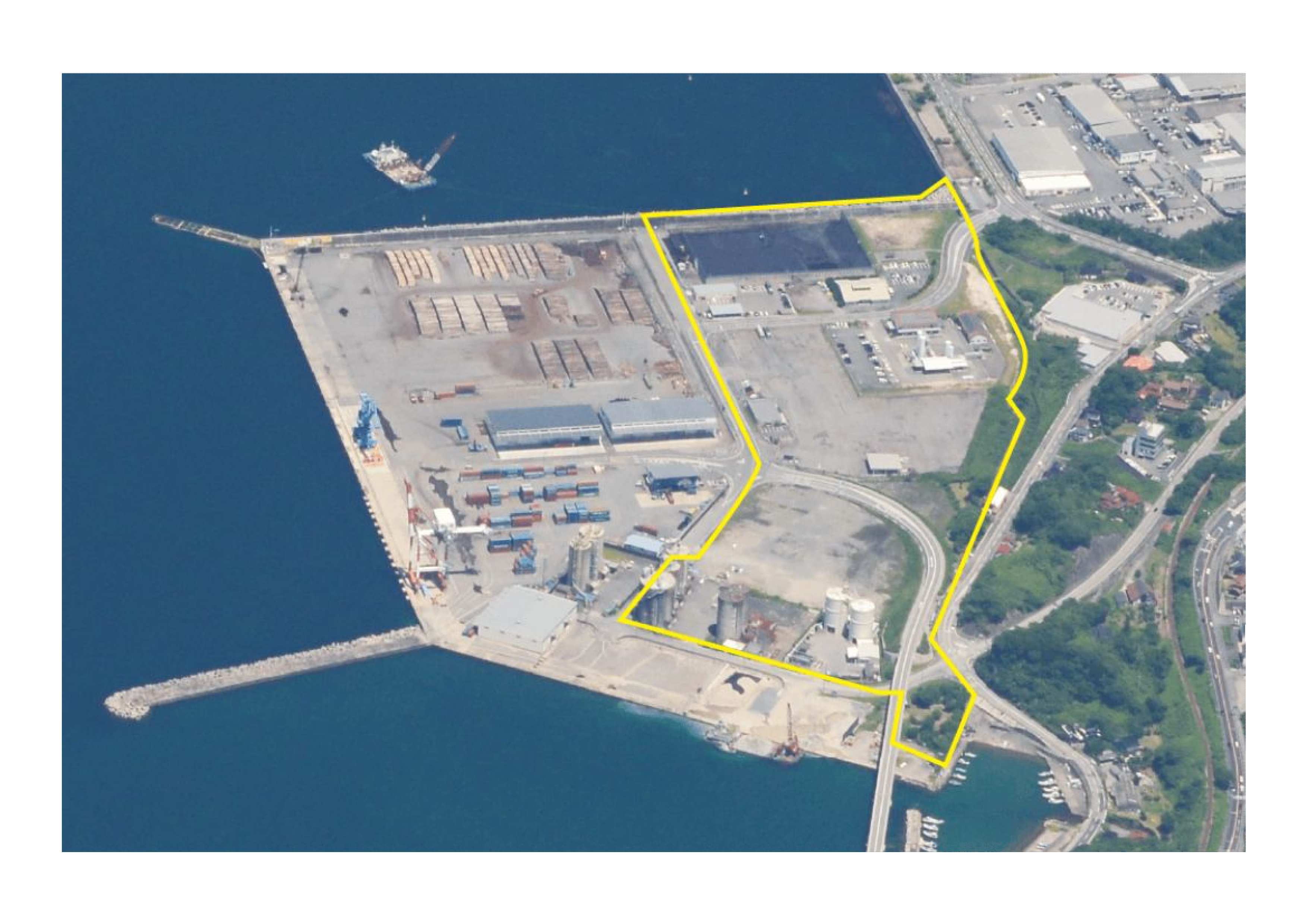 浜田港臨海工業団地の写真