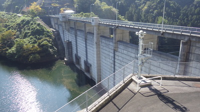 10月21日の御部ダムの写真です