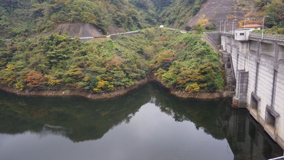 10月30日の御部ダムの写真です