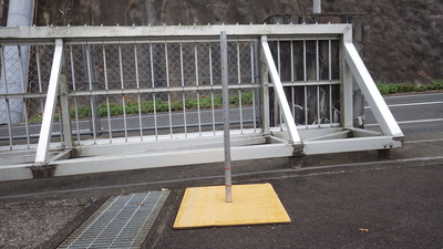 積雪深計の拡大写真です。