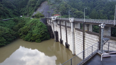 昨年９月の台風通過後のみやび湖面の写真です。