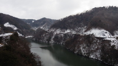 雪のパノラマ御部ダムの写真その２です