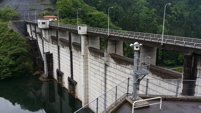 ５月11日の御部ダムの写真です