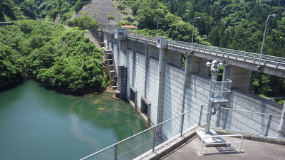 今日の御部ダムの全景です。