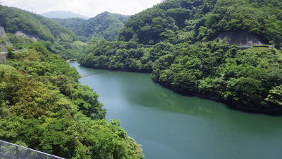 今日のみやび湖の全景です。