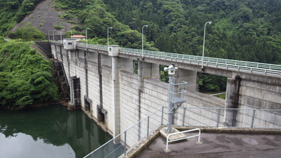 ６月21日の御部ダムの全景です。