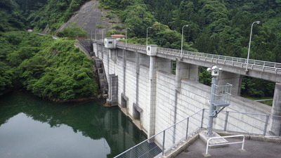 ６月６日の御部ダムの全景写真です