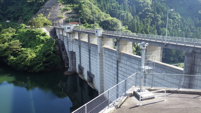 ８月10日の御部ダムの写真です