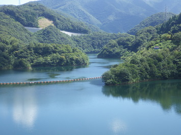 紅葉湖の写真です