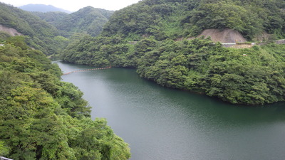 ８月３日のみやび湖の全景です。