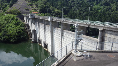 ８月８日の御部ダムの全景です。