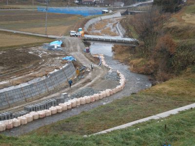 写真久佐川施工状況