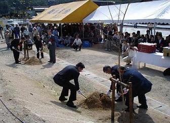 桜の記念植樹