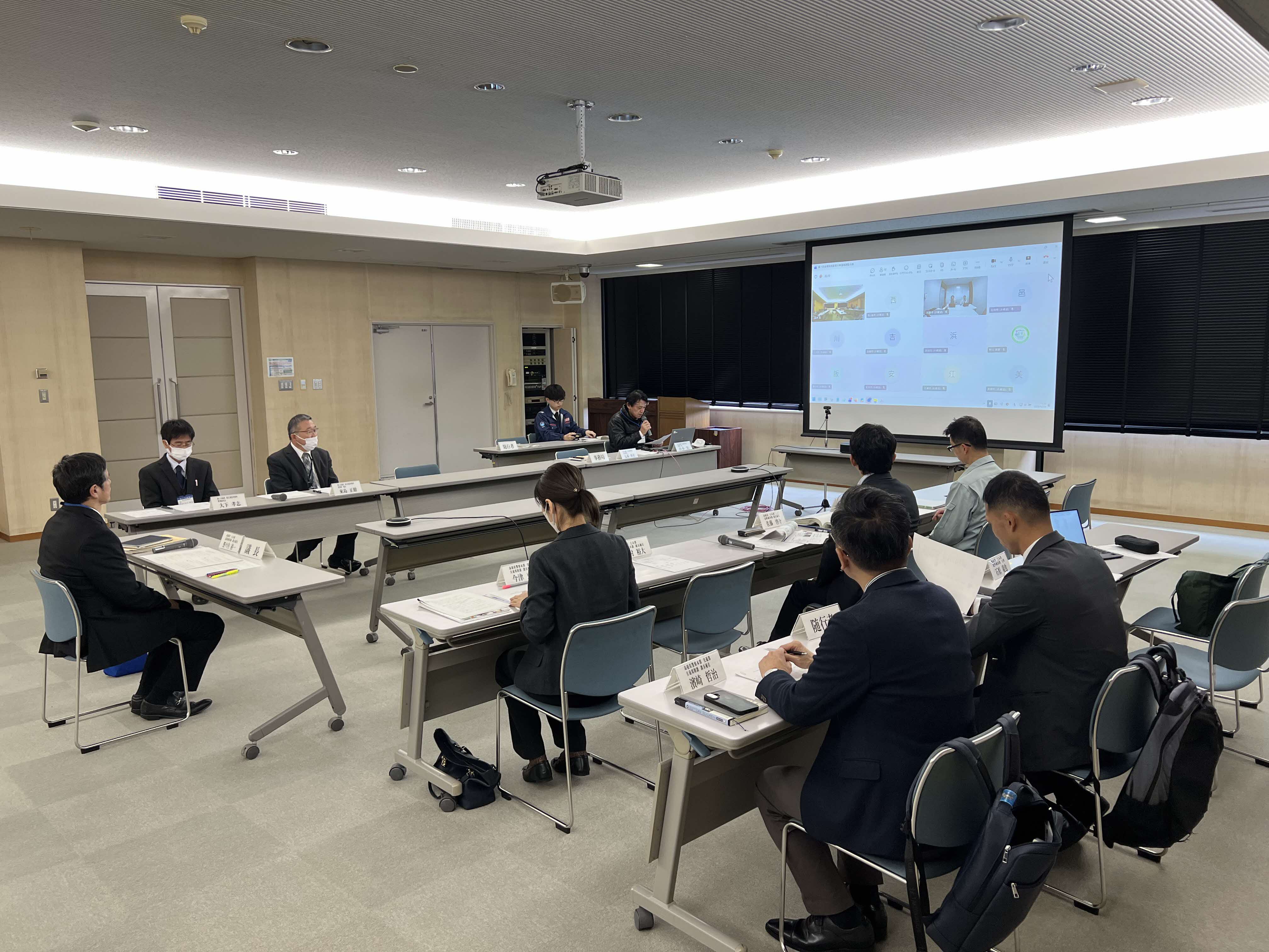 会議状況の写真