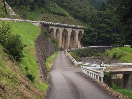 アーチ橋