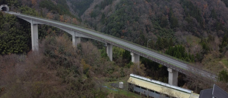 勝地大橋