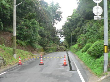 道路通行止め１写真