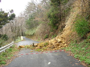 道路通行止め2写真