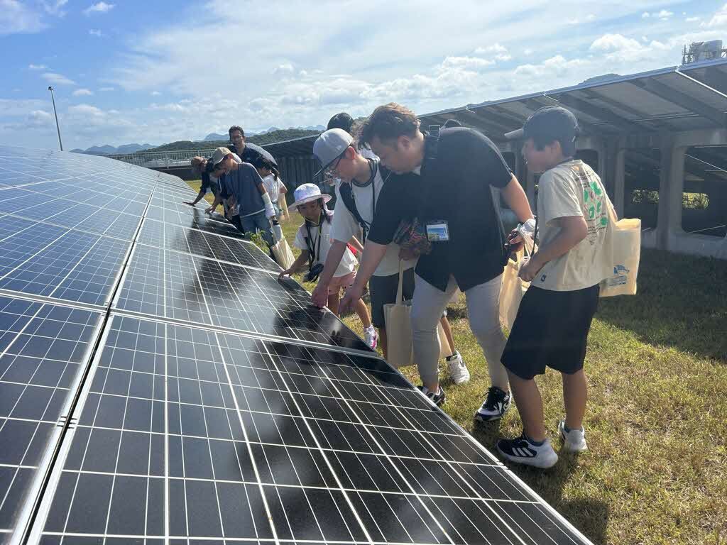 太陽光発電所の見学