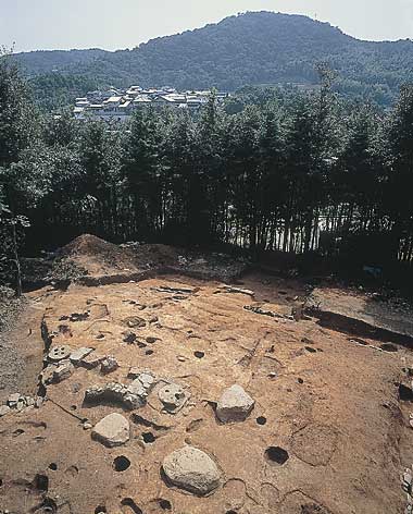 金堂北方から「神名樋野」を望む