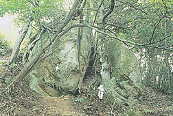 女夫岩遺跡