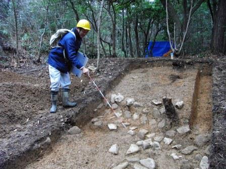 新たに確認された四隅突出型墳丘墓