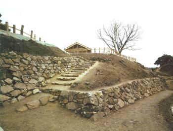 富田城跡二ノ丸石垣