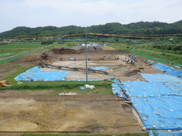 遺跡遠景