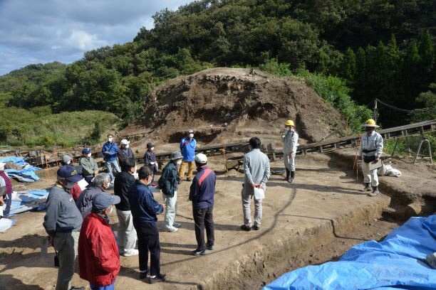 現地説明会の様子1