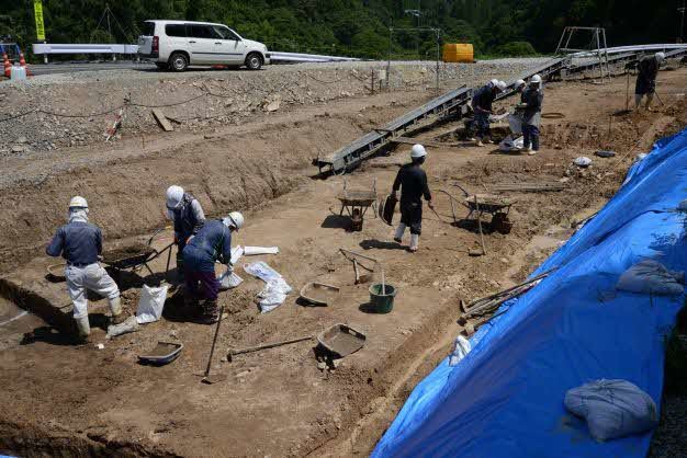 高丸遺跡の調査状況