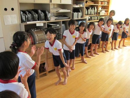 表現・コミュニケーション授業（国富小学校）写真