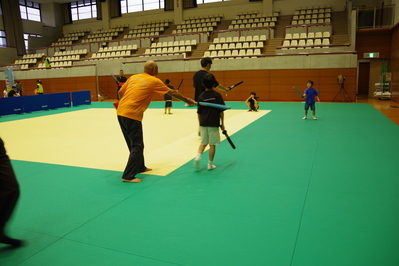 スポーツチャンバラの様子