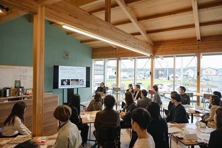 株式会社シーエスエーでの取組紹介の様子