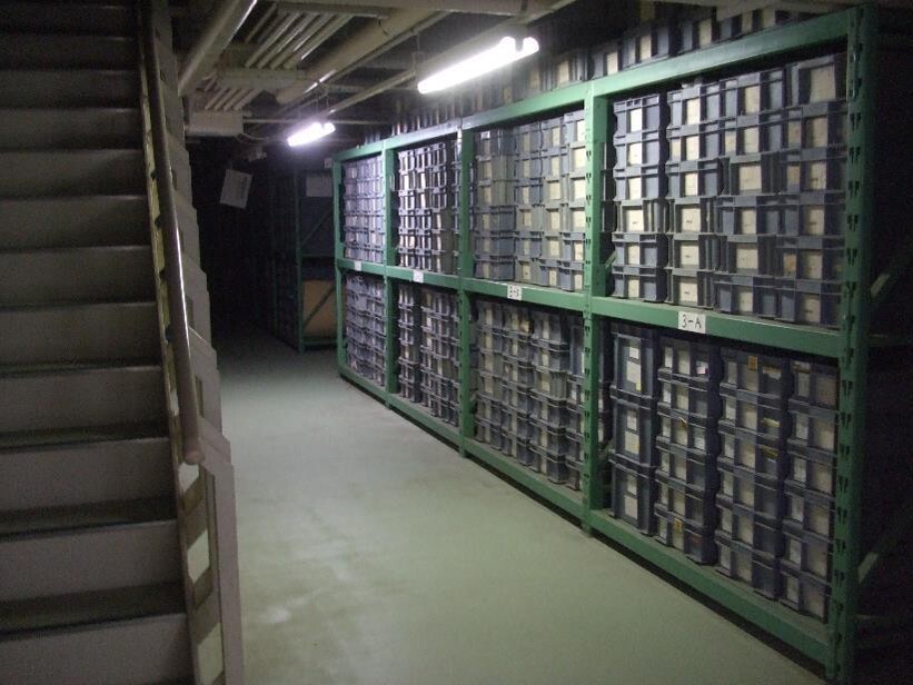 画像・遺物収蔵庫