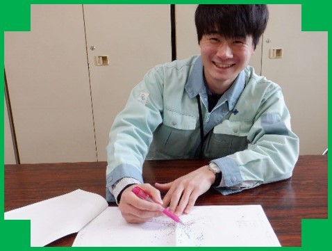 先輩職員の声２