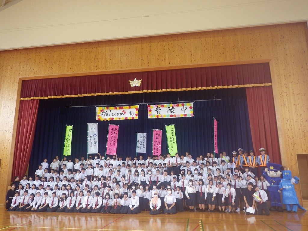 みんなで集合写真を撮りました！