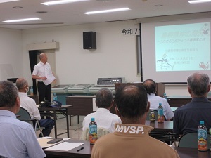 総会の様子２